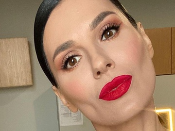 Єфросиніна розповіла про 20-ту річницю весілля, якої не буде