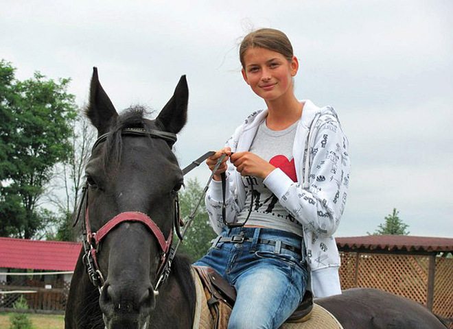 Анна Заячковская