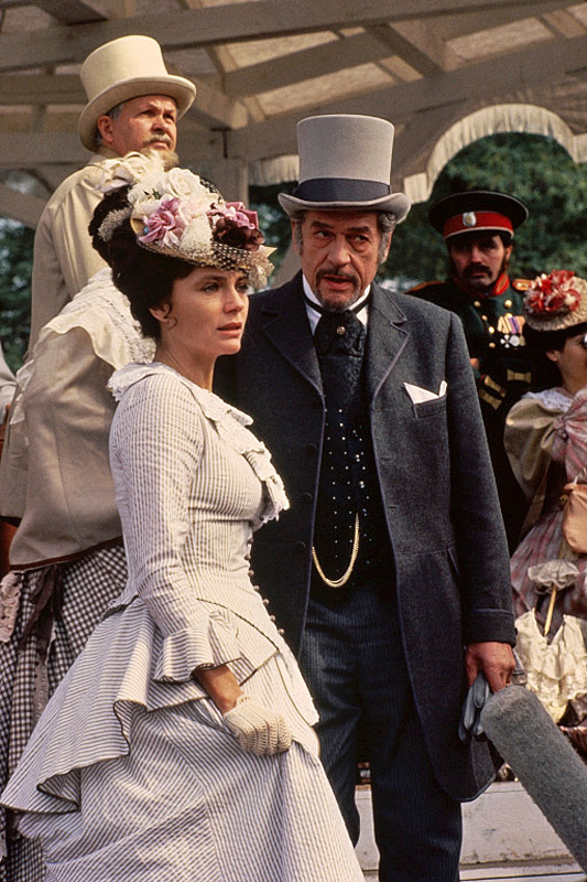 Жаклін Біссет