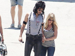 Рассел Бренд