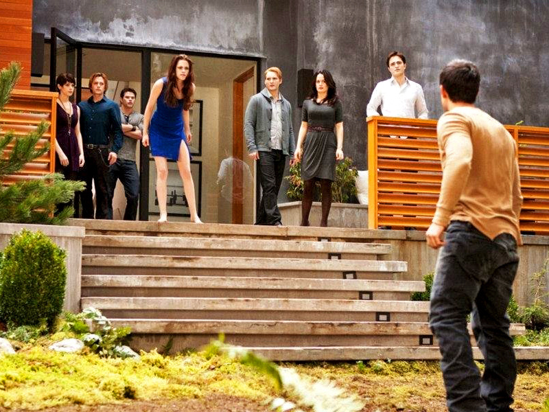 Кадры из фильма Сумерки Сага Рассвет. Часть 2