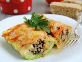 Кабачки с мясом