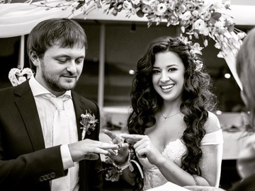 Ексдружина Дзідзьо публічно звернулася до співака з нагоди його 41-річчя.