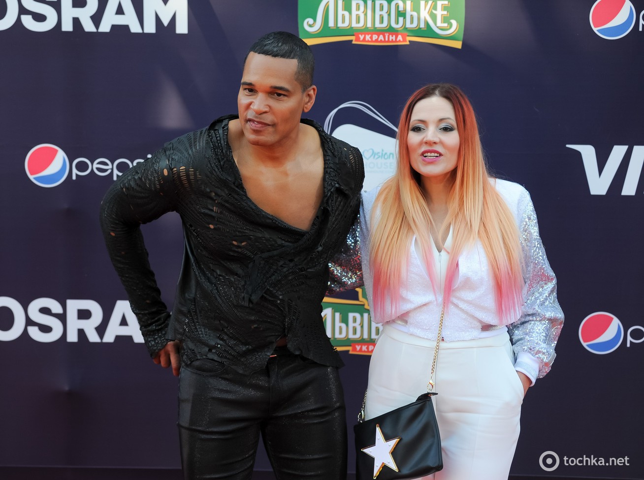 Євробачення 2017: червона доріжка в Києві (фото, відео)