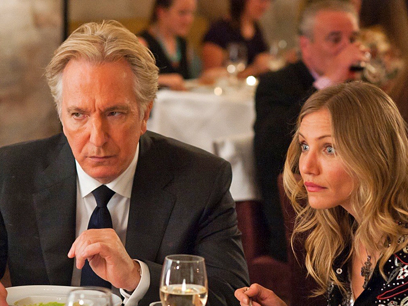 кадри з фільму Гамбіт