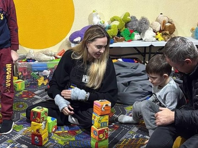 Анджеліна Джолі дала перший коментар про поїздку до Миколаєва та Херсона