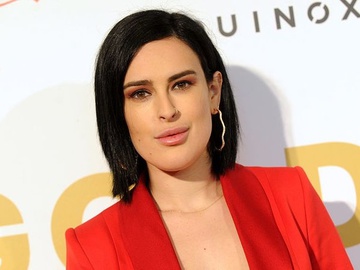 У мінісукні та на підборах: вагітна дочка Брюса Вілліса з'явилася на модному показі