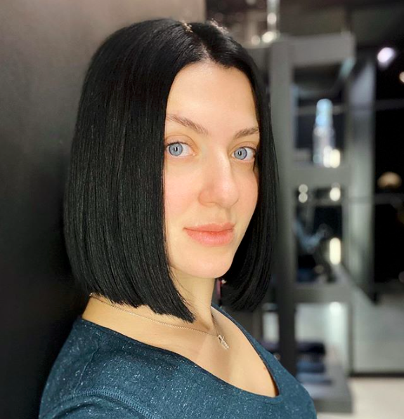 Сніжана Бабкіна постриглася