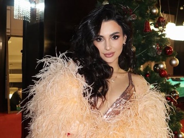 Трінчер на рідкісних фото показала свою «найкрутішу» маму