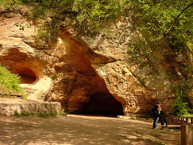 Сигулда: Пещера Гутманя