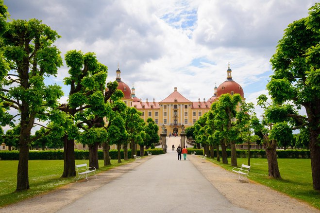 Тайна немецкого замка Морицбург: секретный погреб фюрера 