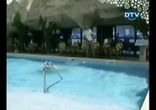 Я тихо шла