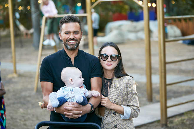 Тимур Мирошниченко с семьей