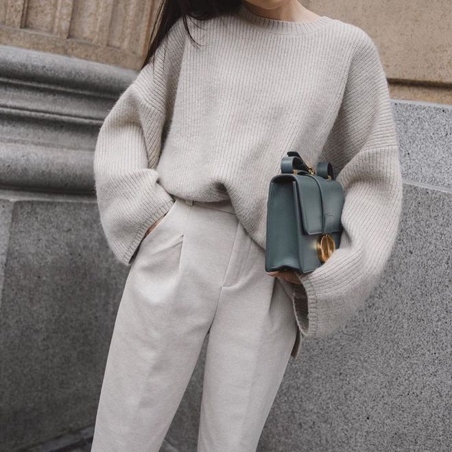 Як носити светр взимку