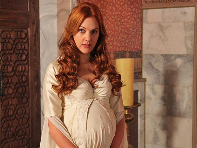 Мер'єм Узерлі