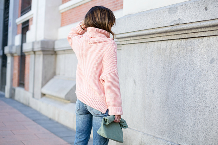 Модные свитера 2016: street style