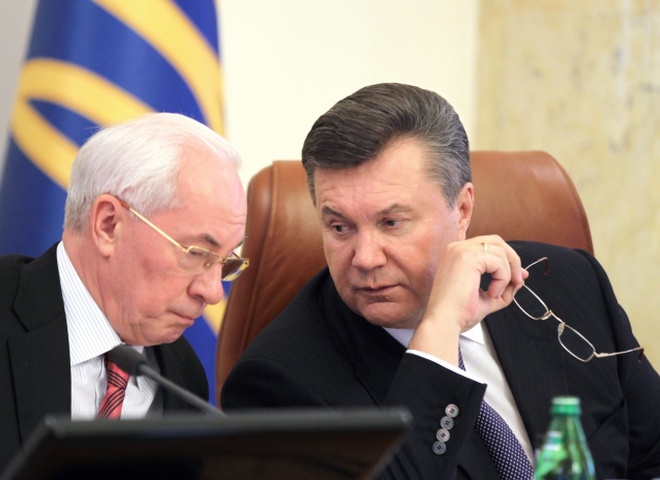 Янукович: Азаров должен пахать