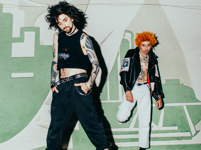 Пародия на "Игру престолов": группа АГОНЬ выпустила абсурдное видео с Ириной Горбачевой