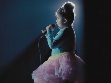 Следуй за мечтой: Нетта Барзилай в мотивационной заставке Евровидения-2019