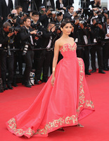 Каннський кінофестиваль 2014: зіркові вбрання 5-го дня