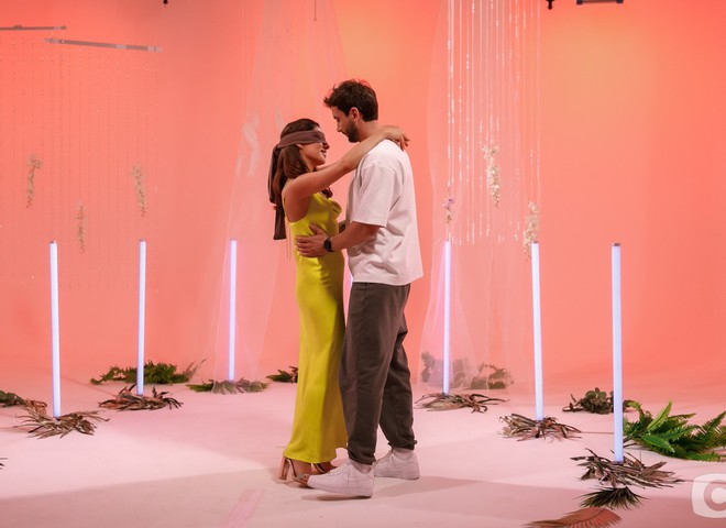 Другий випуск романтичного реаліті "Холостячка"