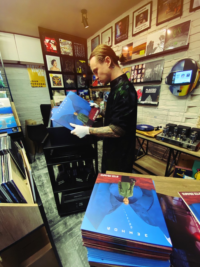 Артем Пивоваров