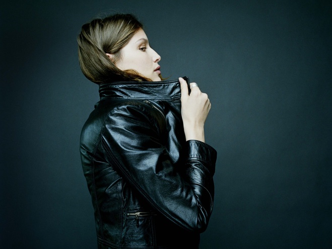 Летиция Каста