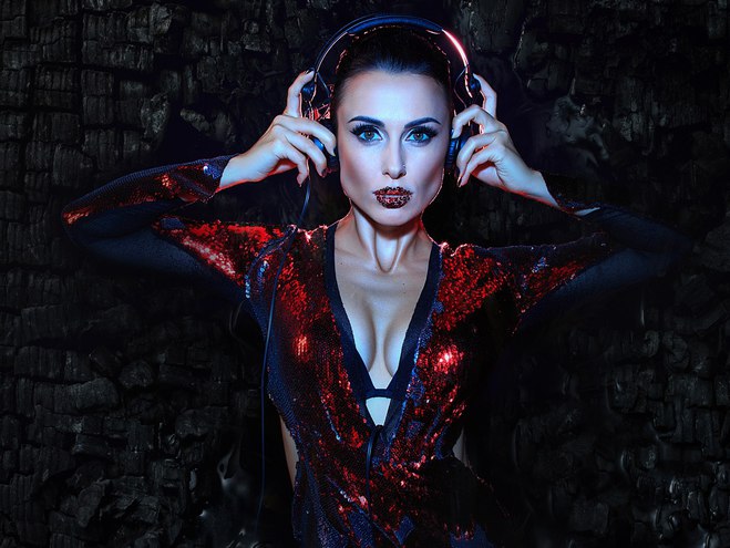 Dj NANA