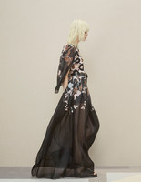 Элегантный комфорт в новом лукбуке Elie Saab Элегантный комфорт в новом лукбуке Elie Saab