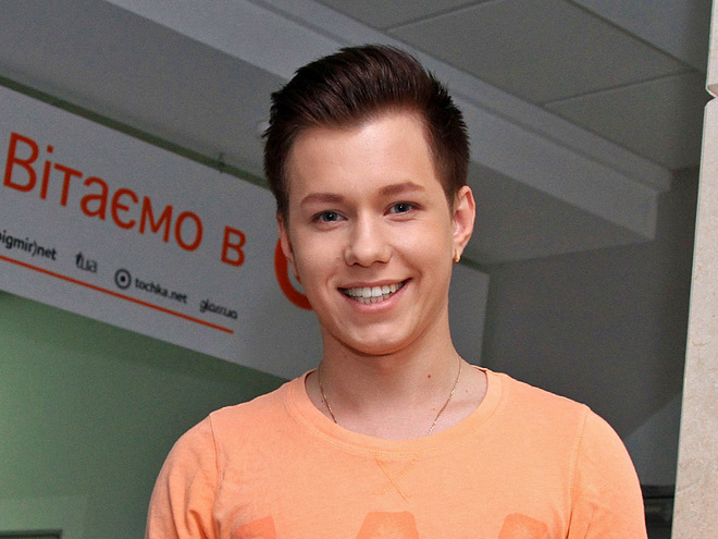 Владислав Курасов