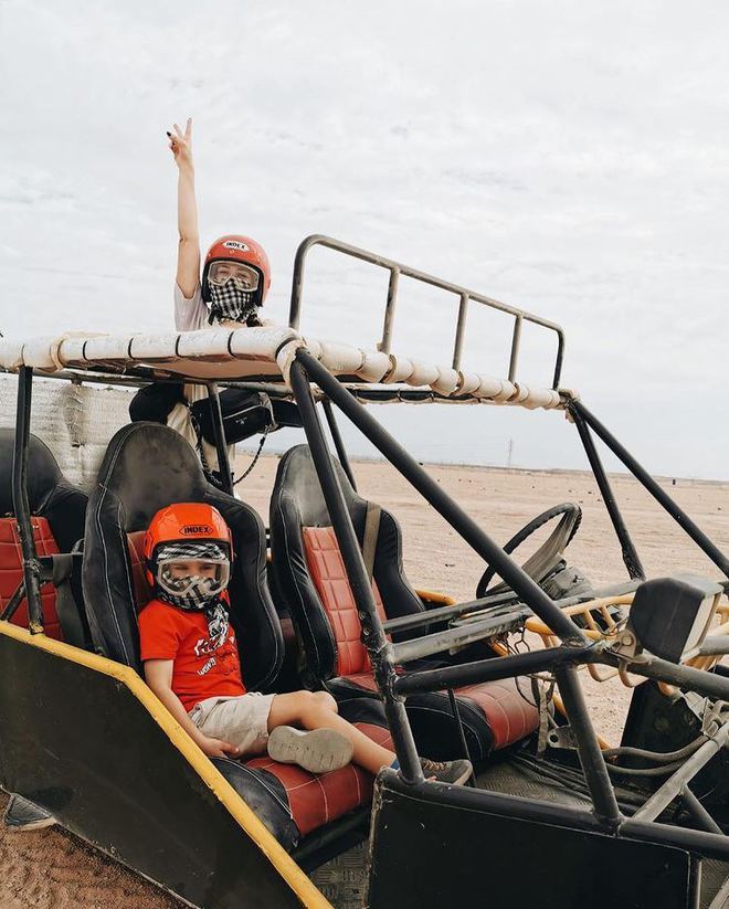 Юлия Санина с сыном Даниилом