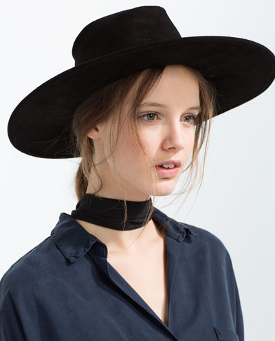 Укороченный топ: как и с чем носить