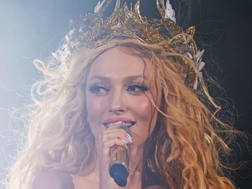 «Не повинна була дивитися на офіціанта»: Полякова розповіла про ревнивого хлопця, з яким зустрічалася у 16 років