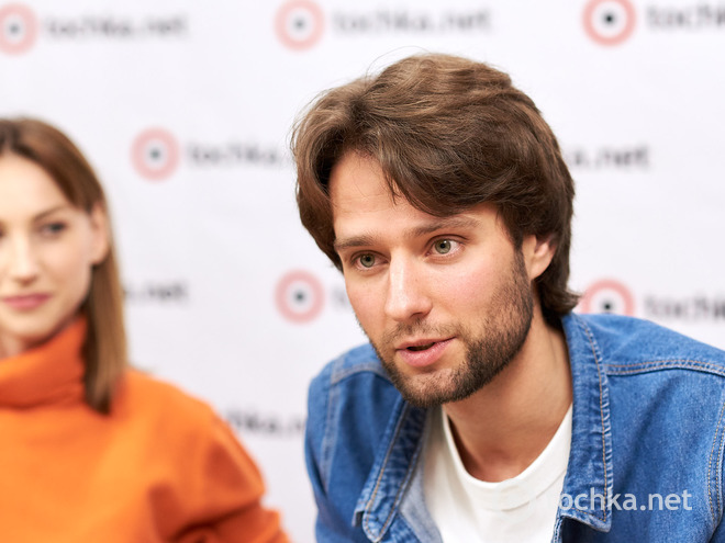 Актеры и сопродюсер фильма "Побачення у Вегасі"