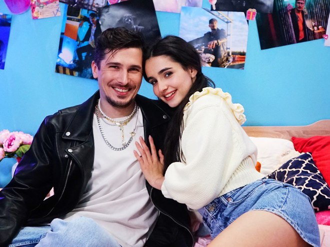 Позитив и Анна Тринчер