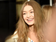 Джиджи Хадид (COVER)