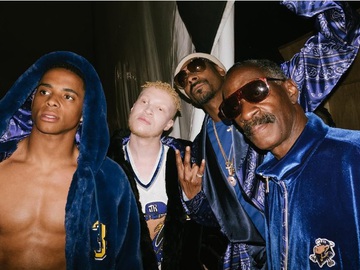 Snoop Dogg выпустил коллекцию одежды