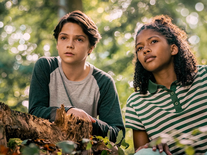 Хранителі лісу: магічні перевтілення підлітків у сімейному пригодницькому фільмі