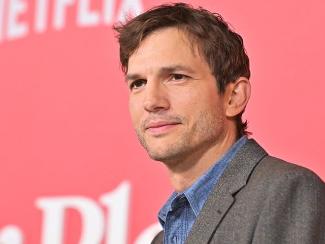 Ештон Кутчер зізнався, що червоні доріжки даються йому тяжко через рідкісну хворобу