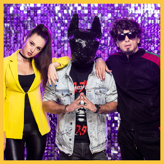 Співають всі