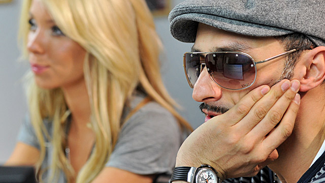 Девушка Блонда и Kishe