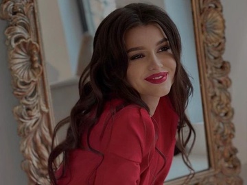 Юлія Зайка з «Холостяка-11» розсекретила свою першу офіційну роботу