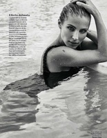 Эльза Патаки для ELLE/Spain