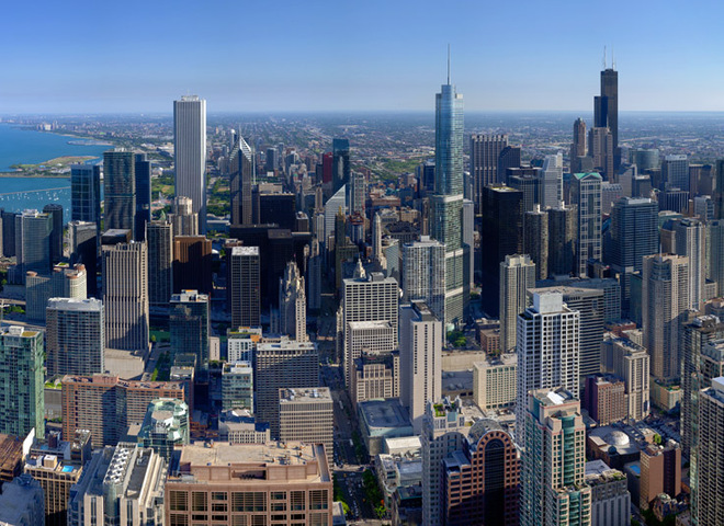 Чикаго с высоты птичьего полета: экстремальный аттракцион TILT
