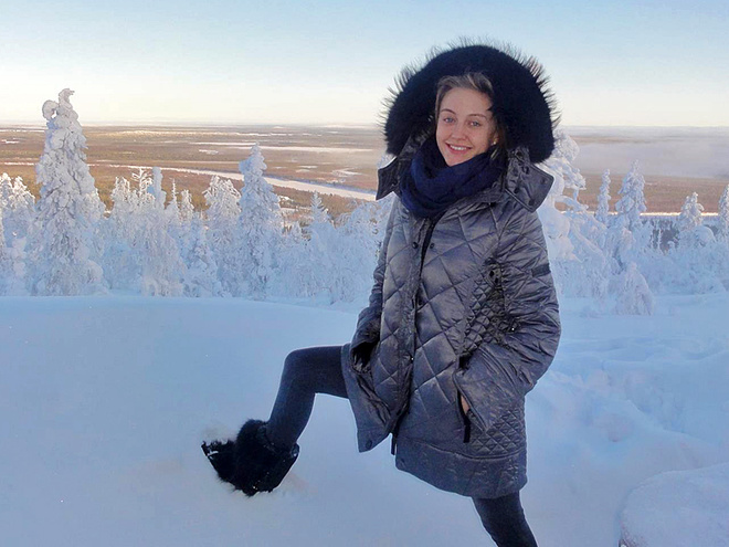 Ева Бушмина заплела дреды