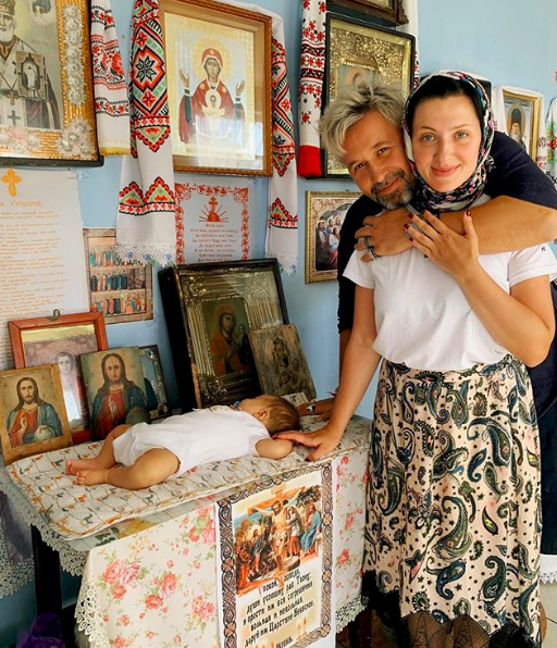 Сергей и Снежана Бабкины крестили младшего сына