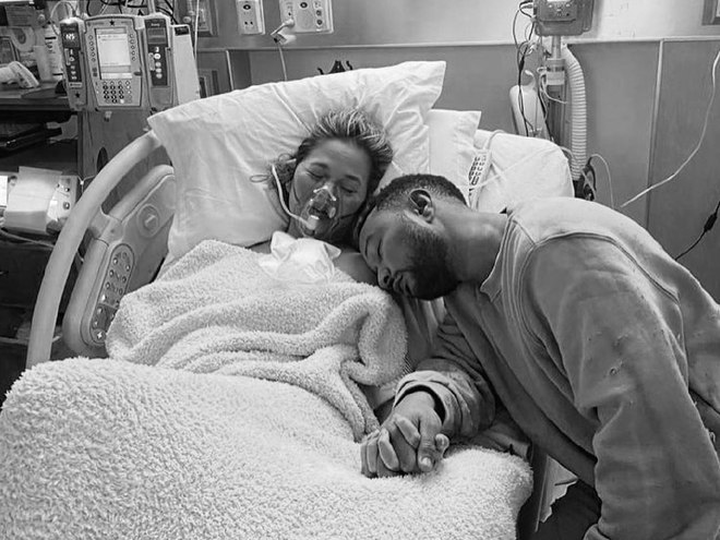 Крисси Тейген и Джон Ледженд