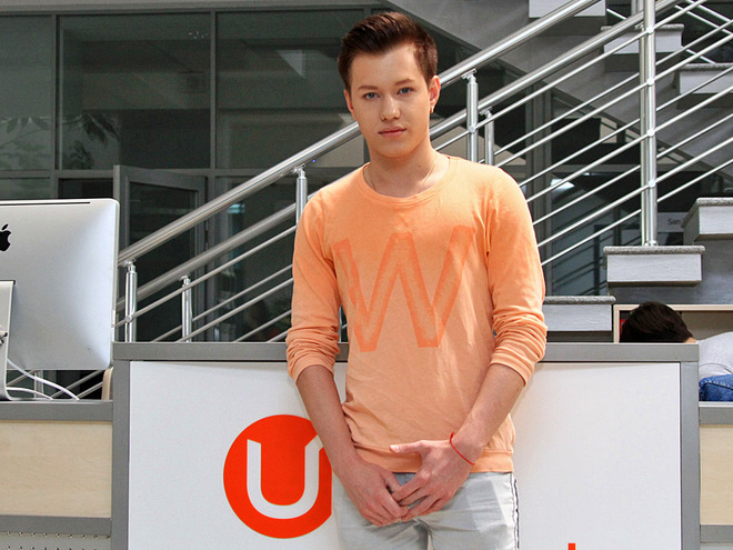 Владислав Курасов