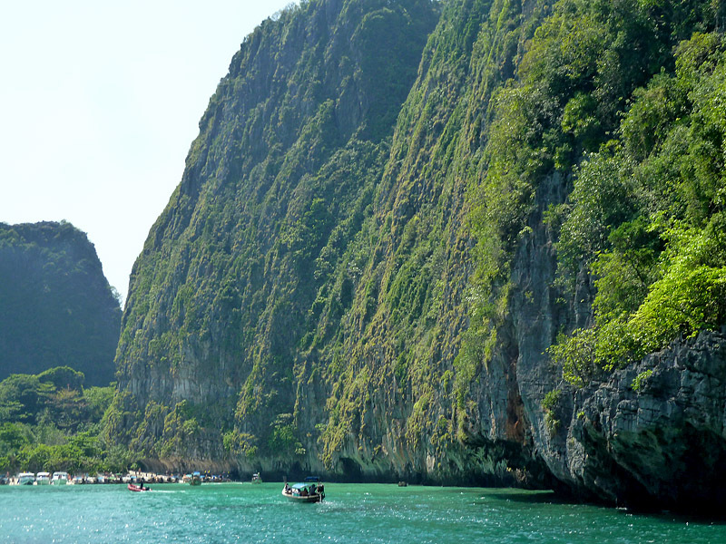 Кінотуризм: Пляж Майя-Бей (Maya Bay)