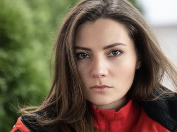 Зірка "Кайдашевої сім'ї" Хижняк перенесла операцію: що відомо